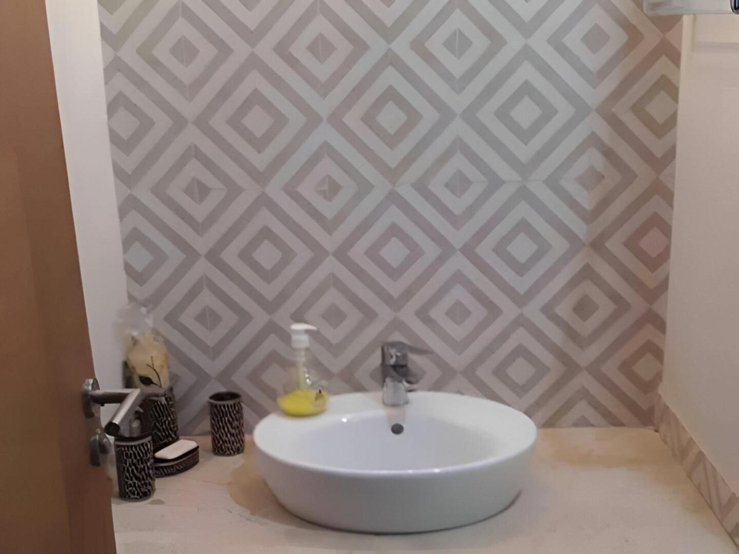 Appartement ,Tram Parking And Wifi Gratui Casablanca Esterno foto